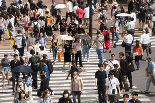 ?库里本赛季场均投进5个三分 高于魔术首发五人之和